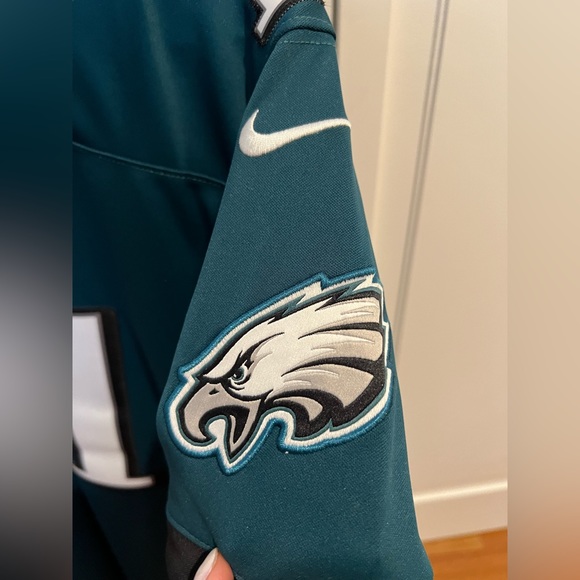 Carson Wentz Philadelphia Eagles 🦅 jersey - Picture 8 of 11